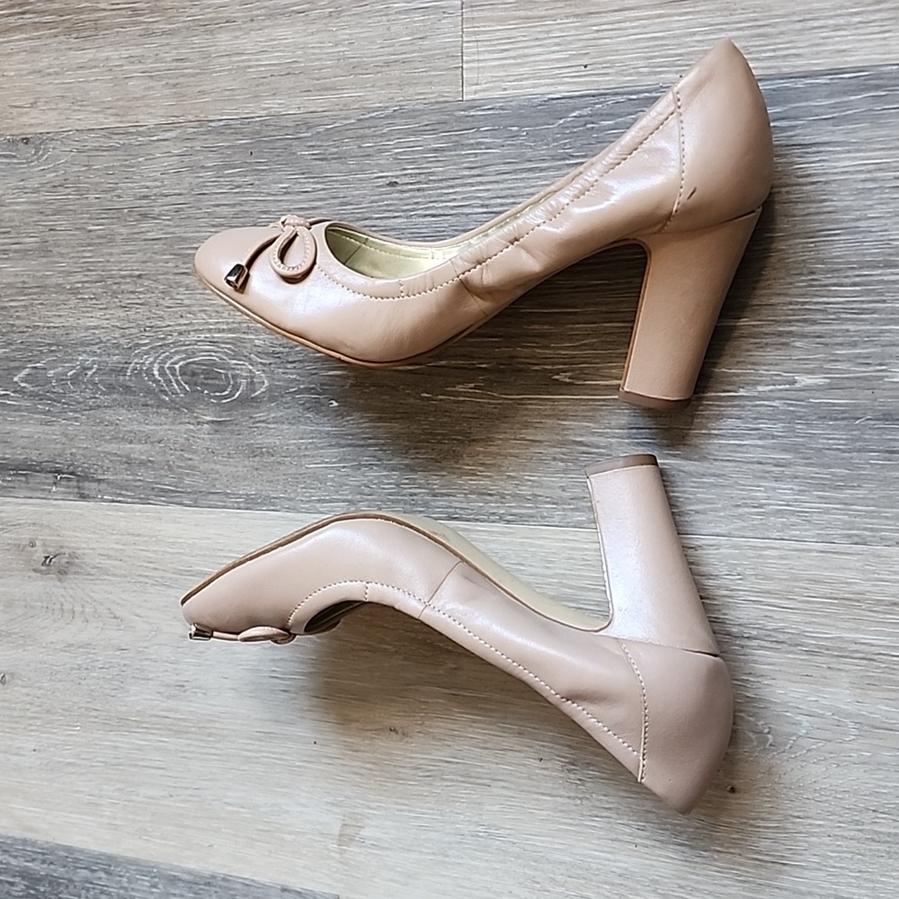 TAHARI SHOES - Picture 6 of 11